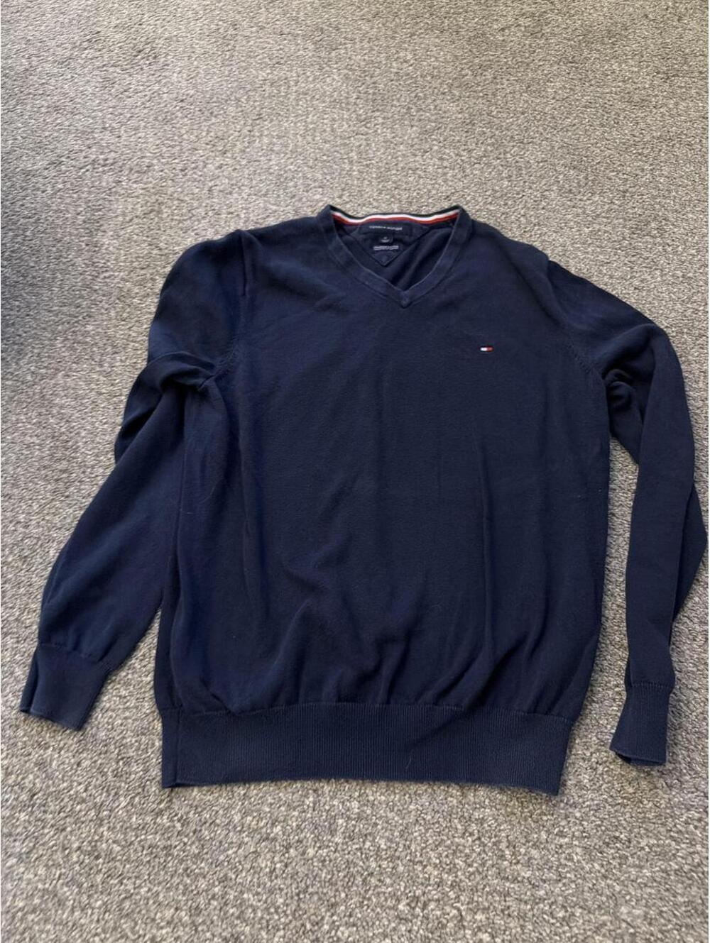 Tommy Hilfiger Men's Navy Jumper
